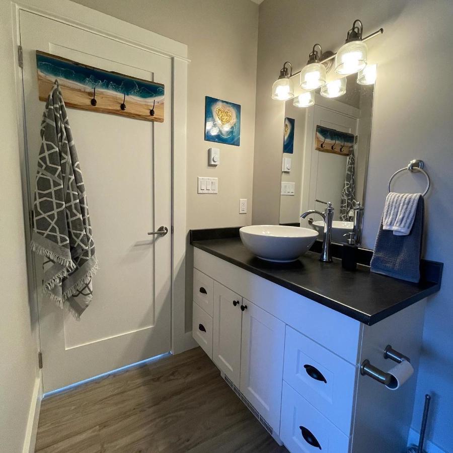 Port Renfrew Oceanfront Retreat Villa Bagian luar foto